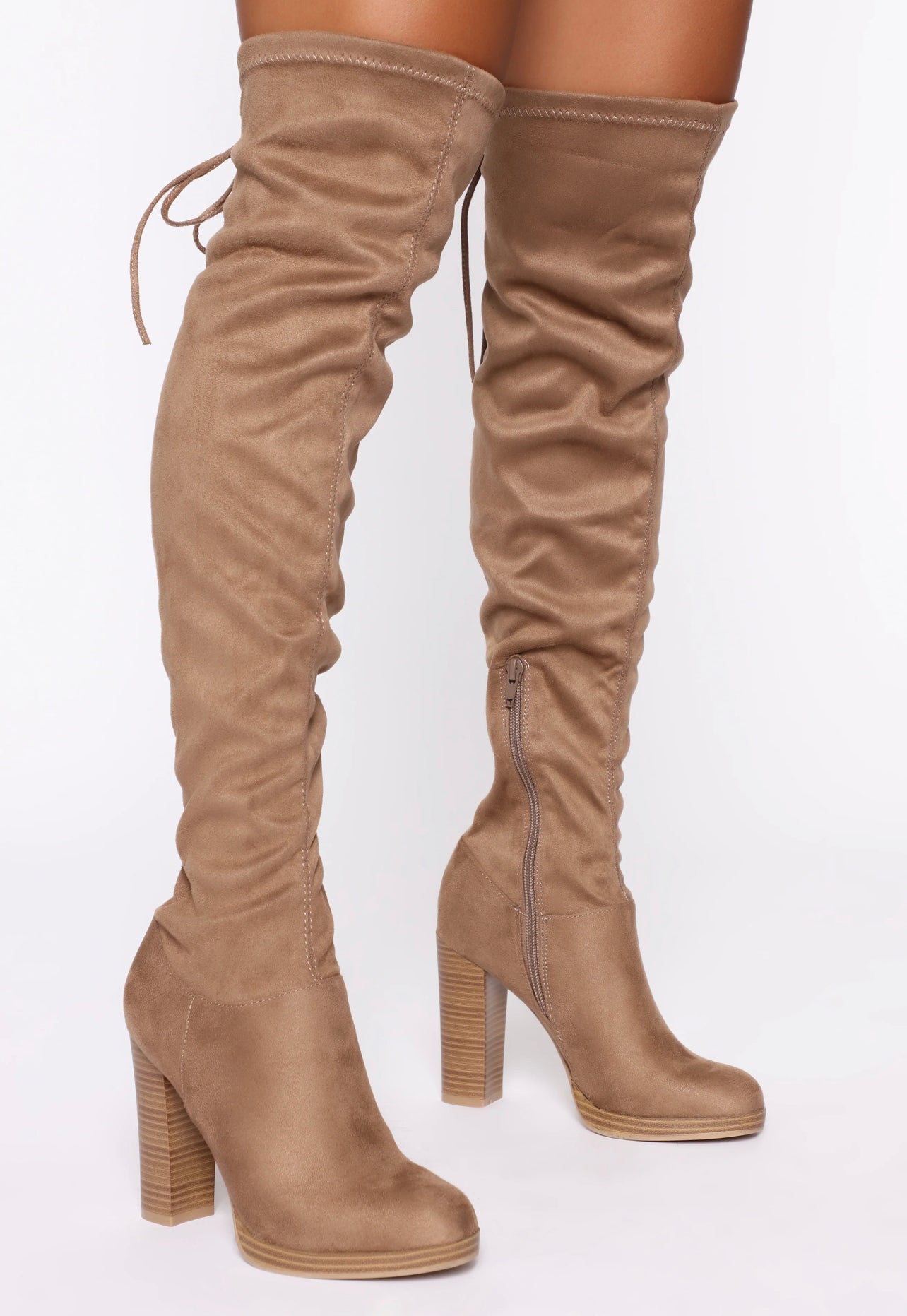 Chely’s High knee boots